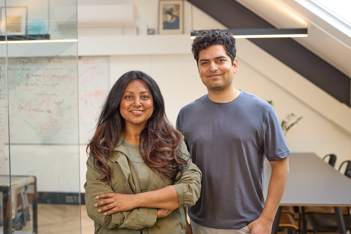 The founders of APOHA, Shamit and Anshika Shrivastava